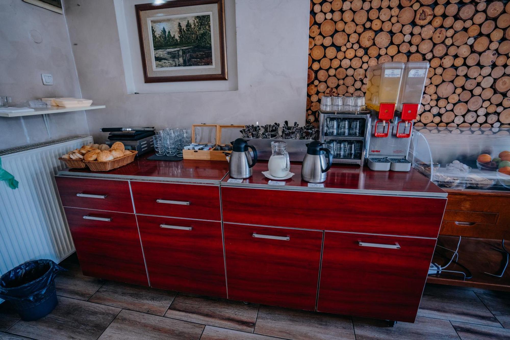 Gros Hotel - Leskovac Leskovac  Dış mekan fotoğraf