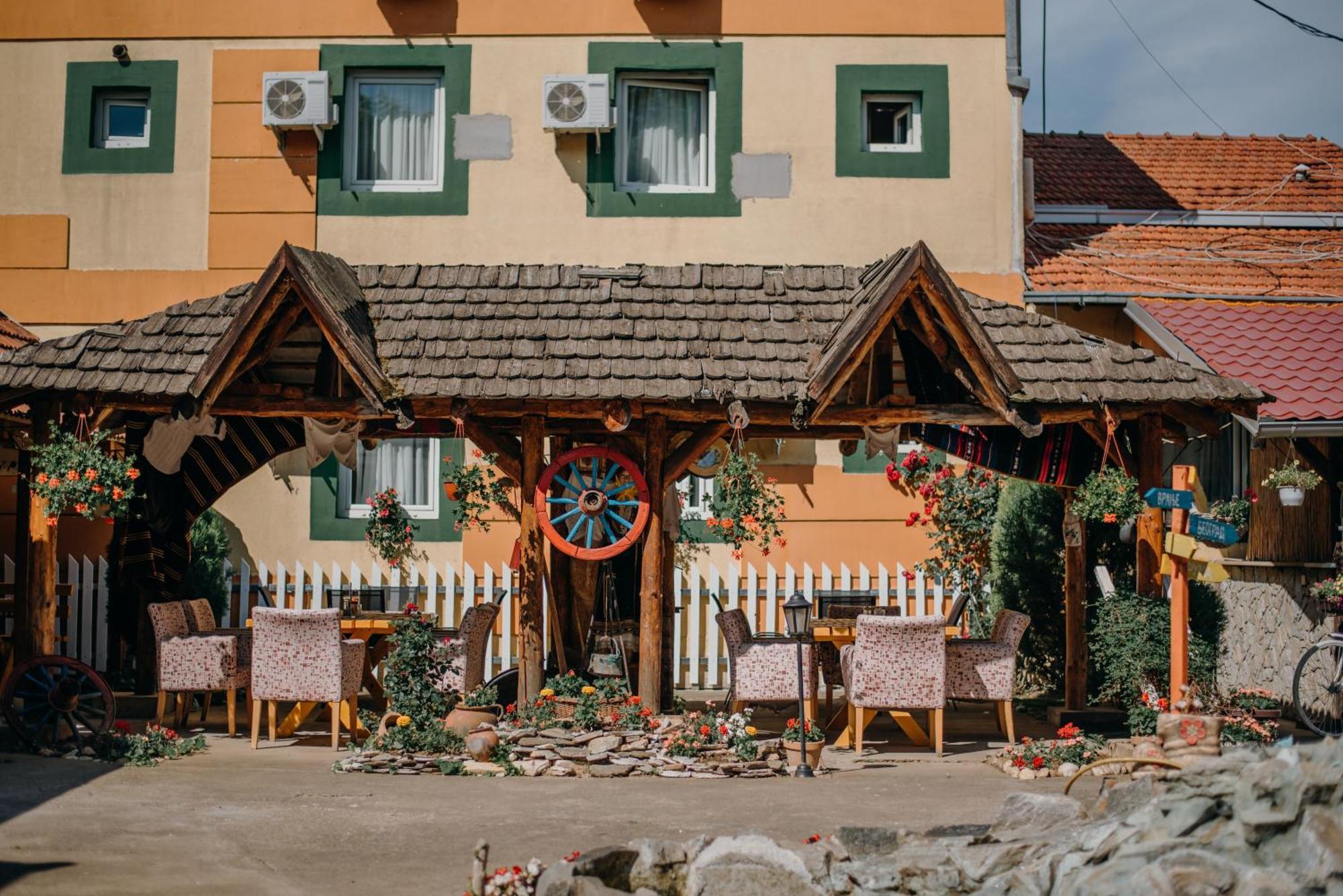 Gros Hotel - Leskovac Leskovac  Dış mekan fotoğraf