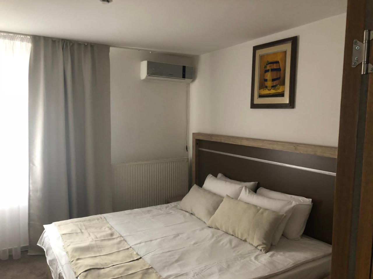 Gros Hotel - Leskovac Leskovac  Dış mekan fotoğraf